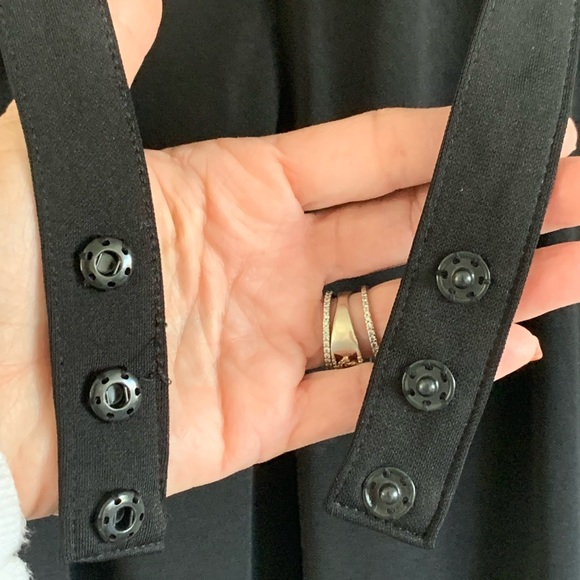 Elegant H&M Sleeveless Black Midi Dress - Picture 7 of 9